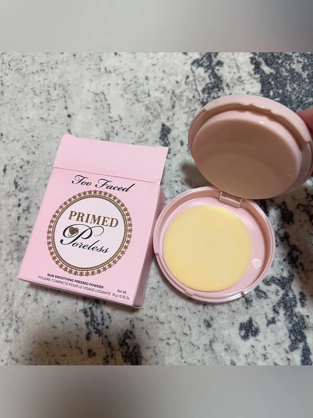 Too Faced Primed & Poreless Skin Smoothing Pressed Powder 0.35oz new Aug sale